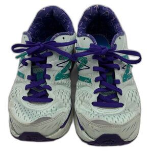 Women's New Balance Run Disney 2017 "Mad Tea Party" Running Shoes Size 8.5